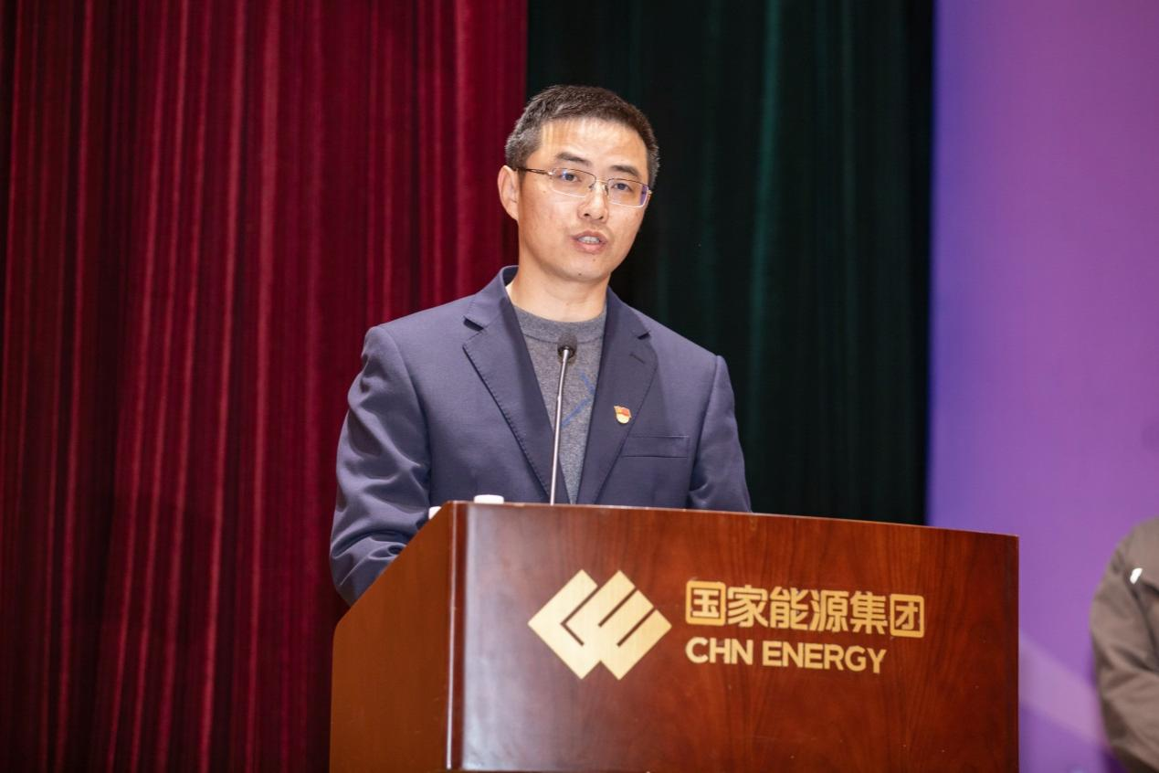 4国网宁波供电公司变电检修中心副主任 肖立飞.png
