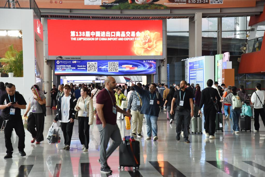 境外采购商点赞“中国第一展”