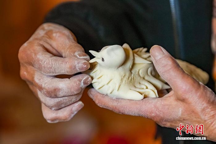 清明“面燕”衔春意 “家乡味”撬动时令新消费