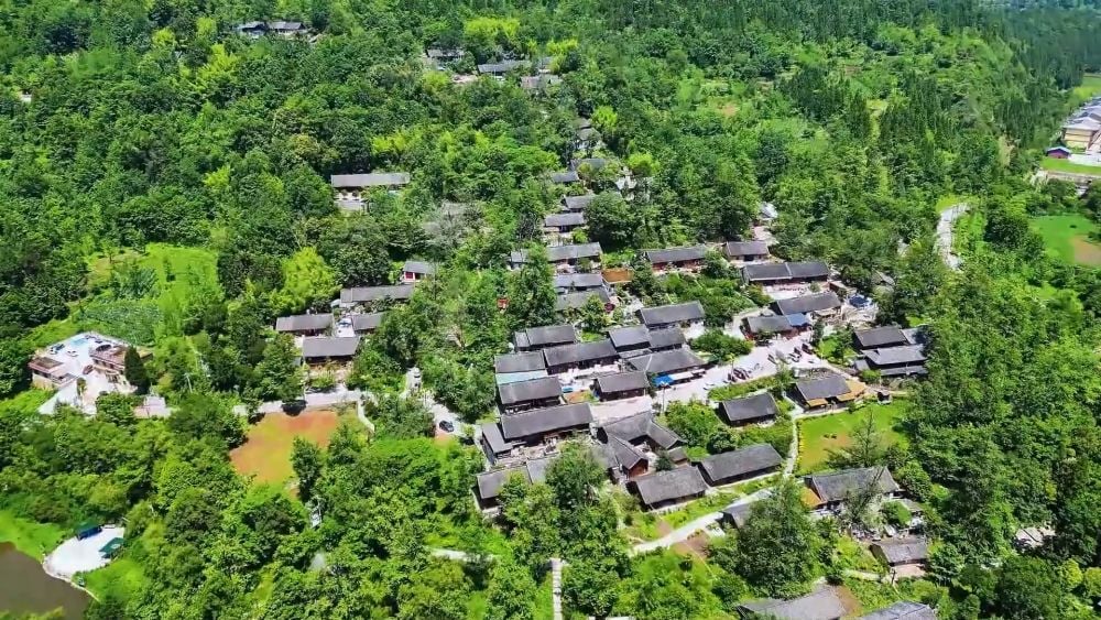 新华视点｜深挖生态禀赋 贵州走出文旅富民新路径